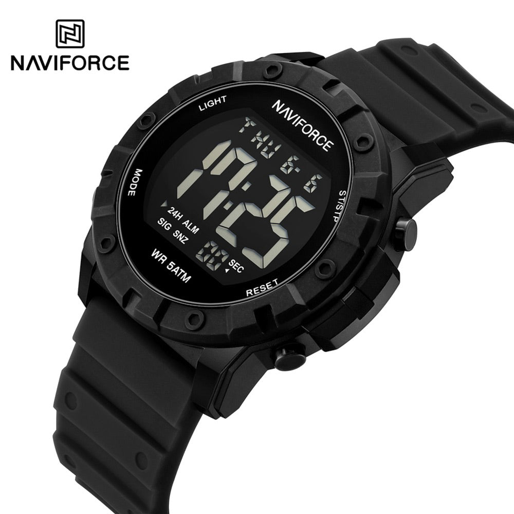 Naviforce 7110 – Black Watch