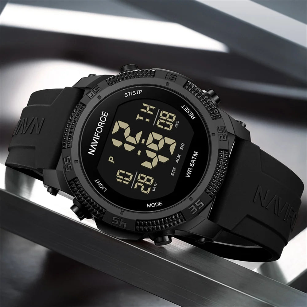 Naviforce 7104 - Black