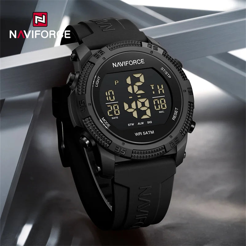 Naviforce 7104 - Black